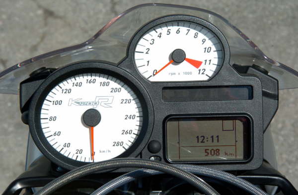 K1200R04[1]