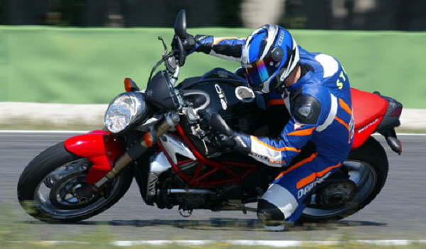 Brutale 910