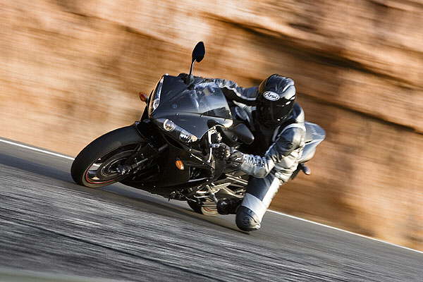 yamaha-r1-06-bikepics-423023