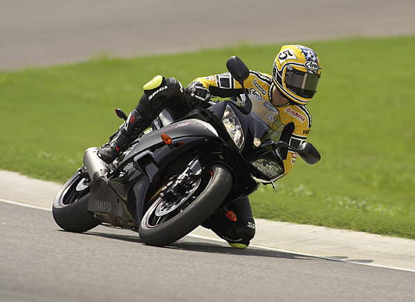 yamaha-r6-06-bikepics-422478