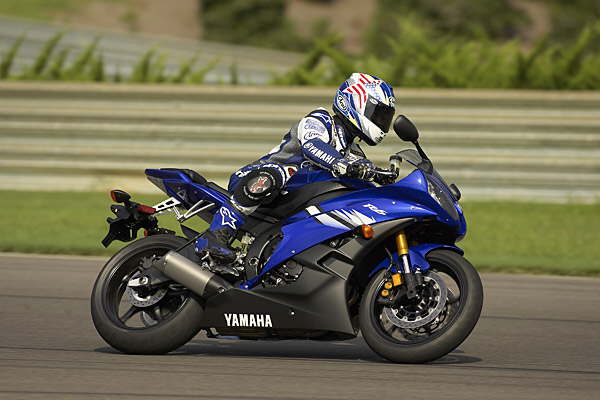 yamaha-r6-06-bikepics-423078