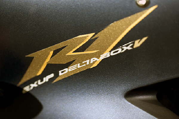 YZF R1 SP